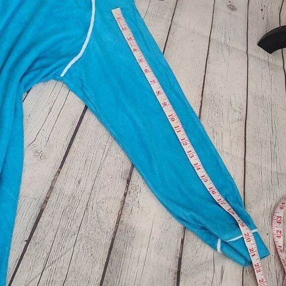 Vintage 80s Blue Bear Kawaii Cozy Pajamas - Picture 13 of 15